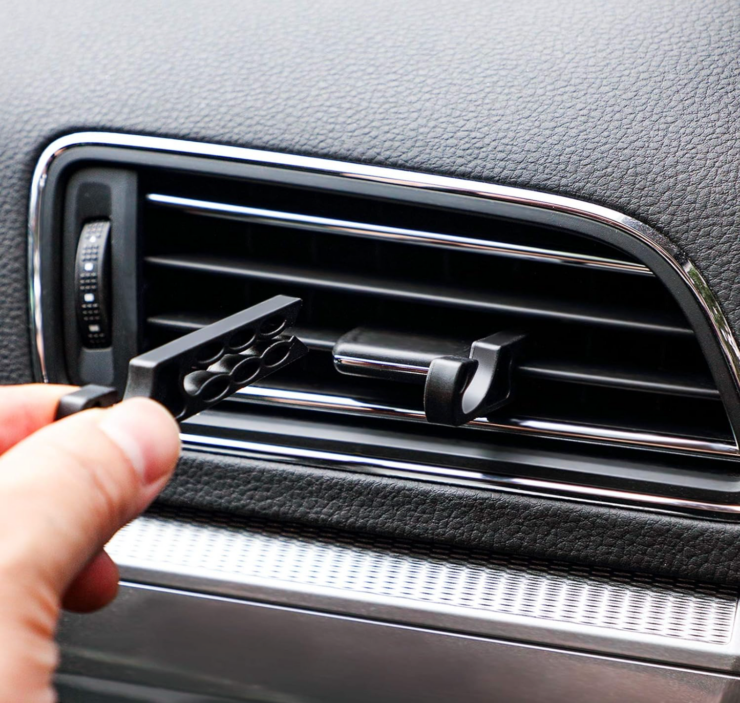 Vent Hook for Aroma Pearls